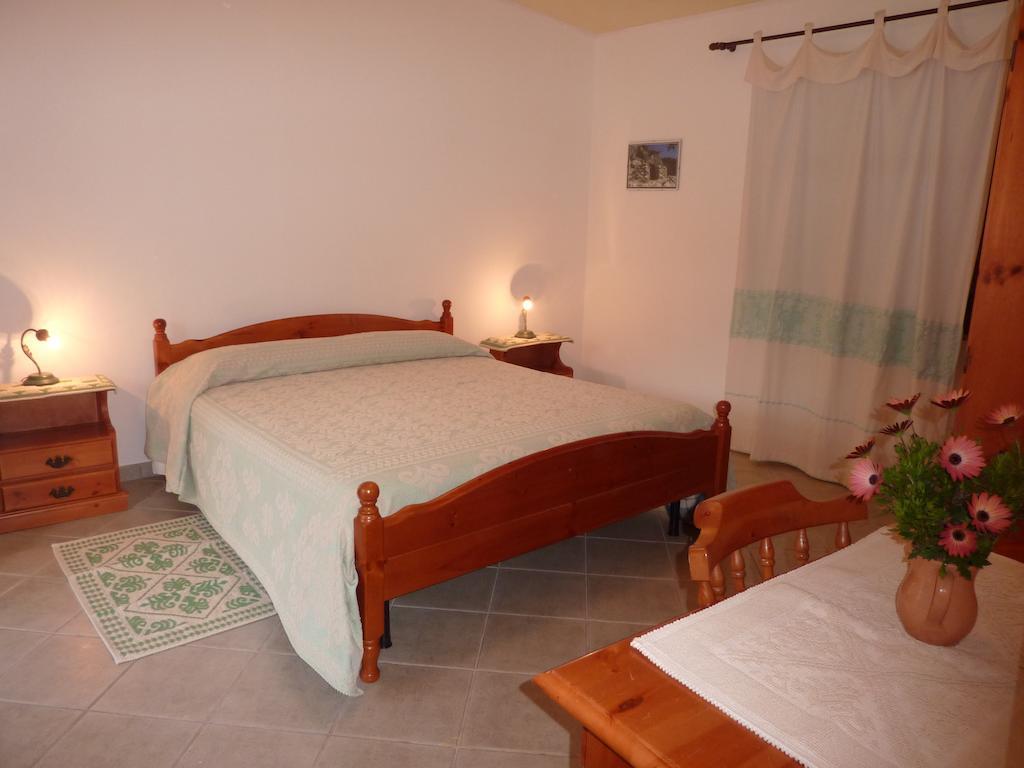 Villa Agriturismo Su Barraccu Loceri Zimmer foto